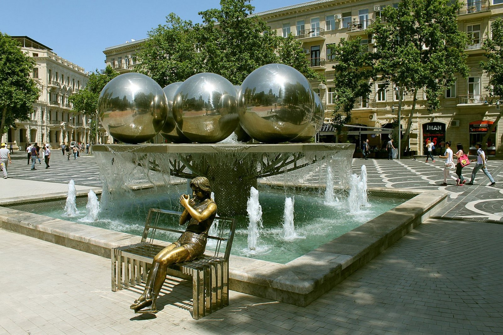Fountains Square — Nizami Street Walking Tour