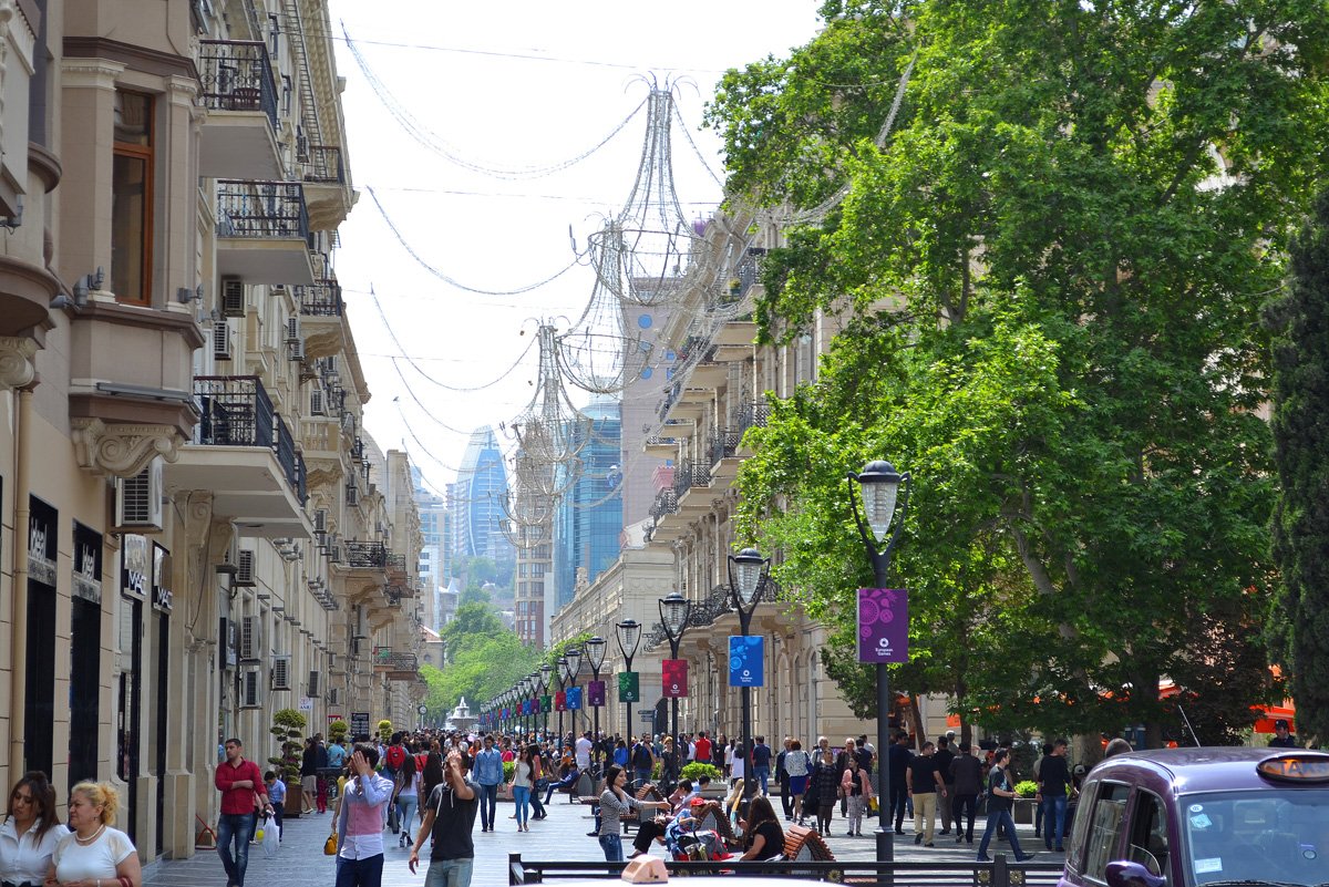Nizami Street Walking Tour