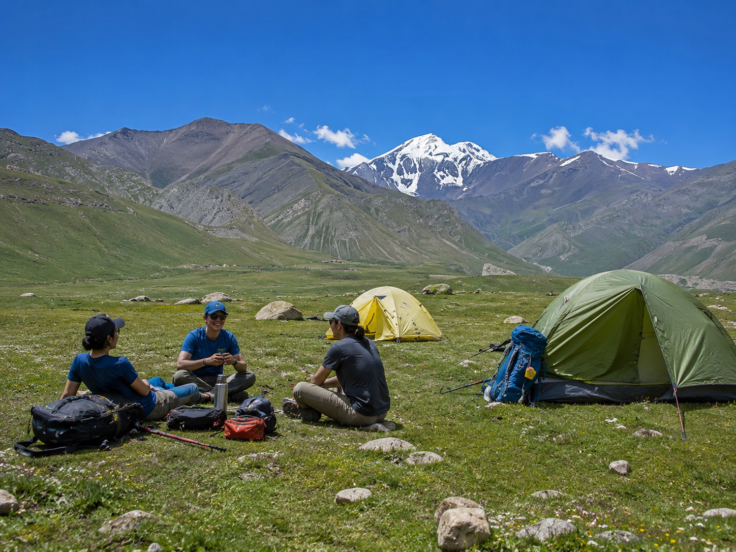 Bazarduzu climbing tour camp at 3,250 m on the Shahyaylag plateau, Shahdag National Park