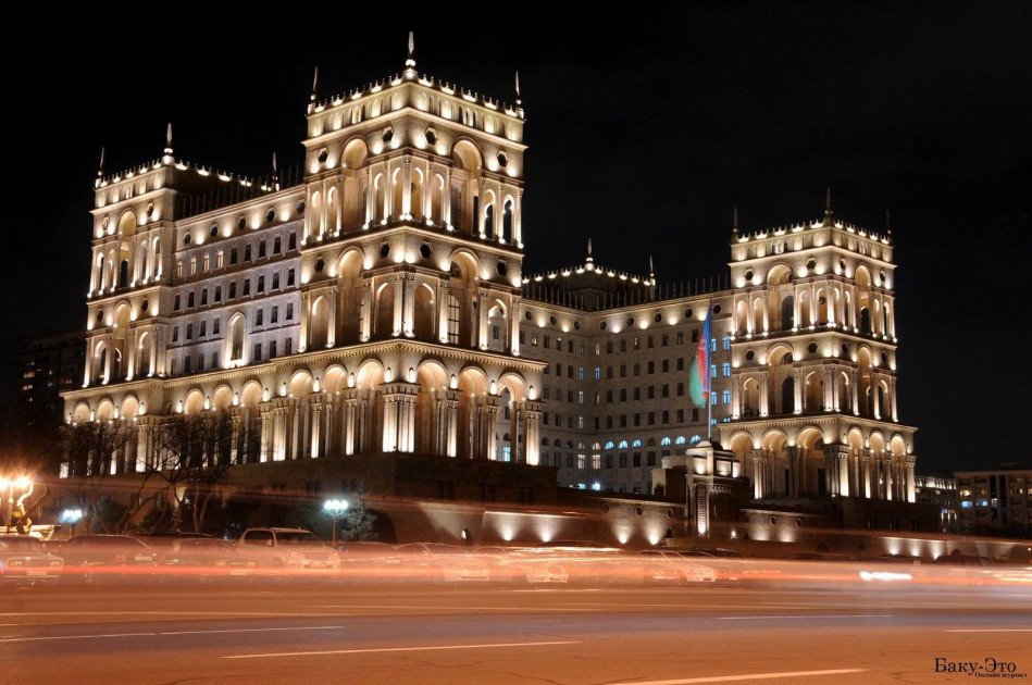Baku Night Tour: City Lights, Flame Towers & Heydar Aliyev Center — photo 5