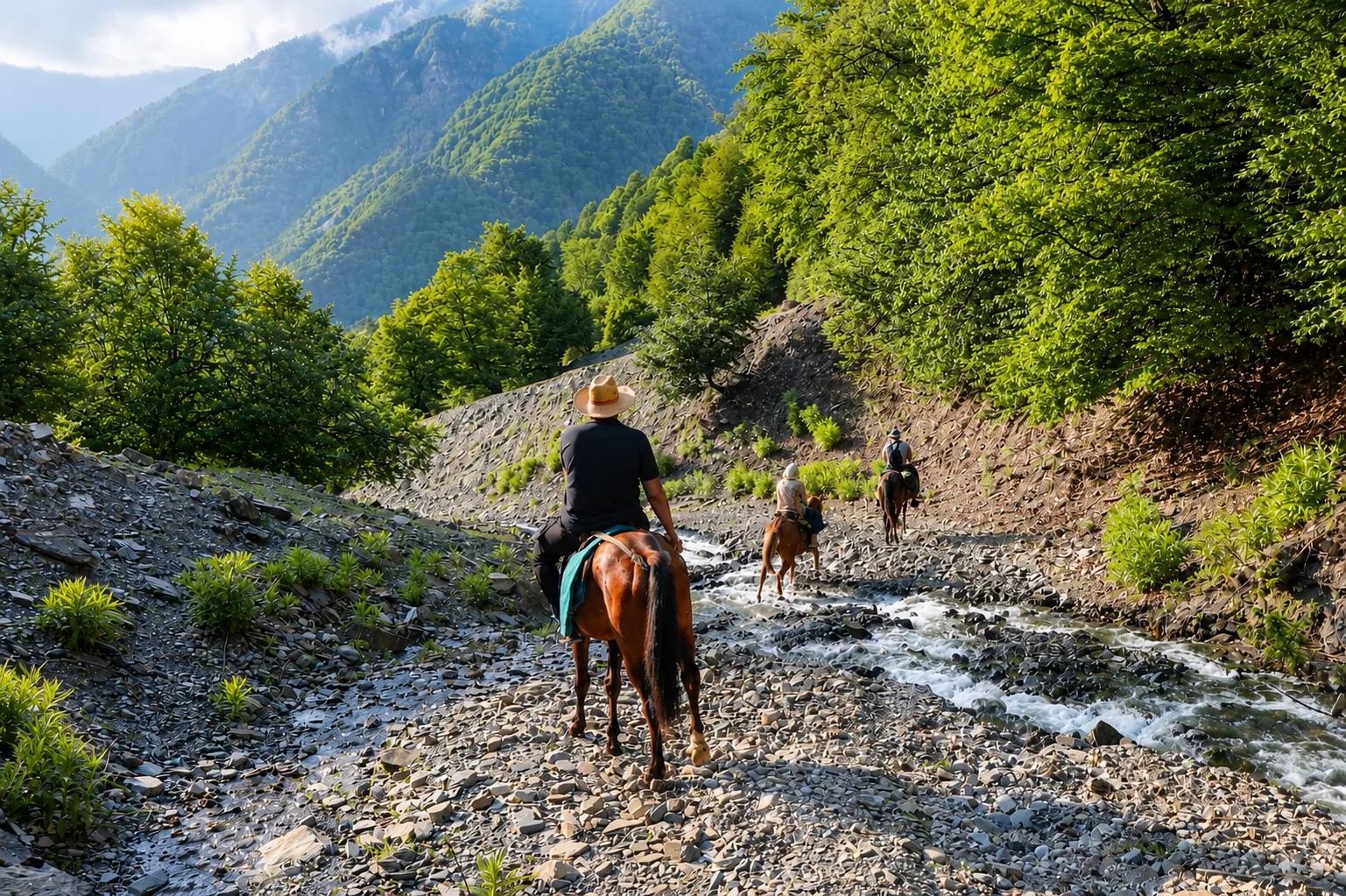 Gabala Horseback Riding Tour in Laza, Azerbaijan — photo 4
