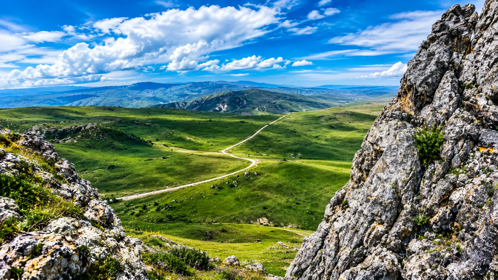 Beshbarmag, Lake Masazir & Khizi Mountains Tour with Heydar Aliyev Mosque — photo 2