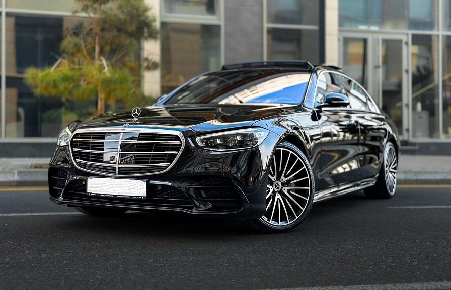 Mercedes-Benz S-Class VIP — VIP Sedan Transfer in Baku